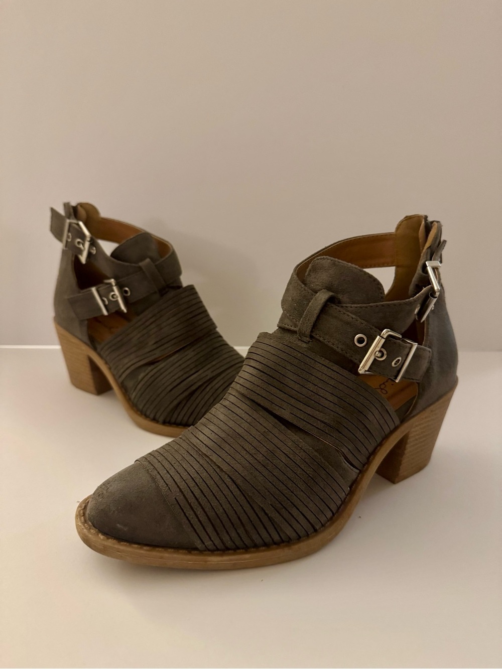 Women’s Cutout Strappy Ankle Bootie in Gray